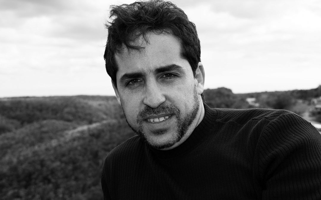 Alejandro Escobar: «El diseño no es arte, aunque en ocasiones pueda trascender como tal»
