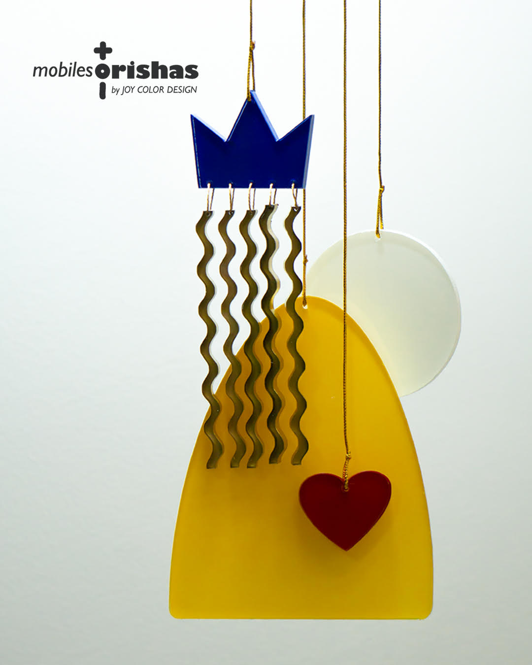 Mobiles Orishas. Nueva colección de Yamile Salomón Infante, diseñadora y creadora de Joy Color.